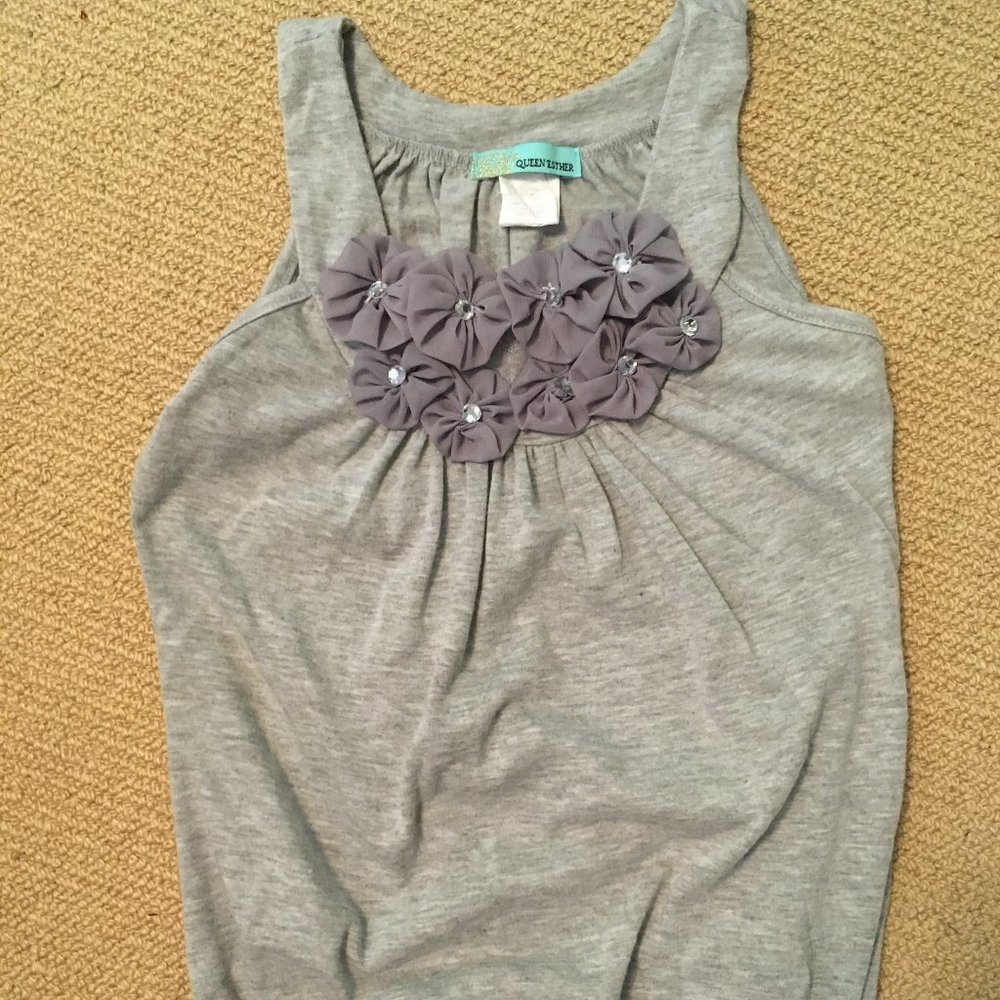 Grey tank with sequin flowers | Size 8 | Girls